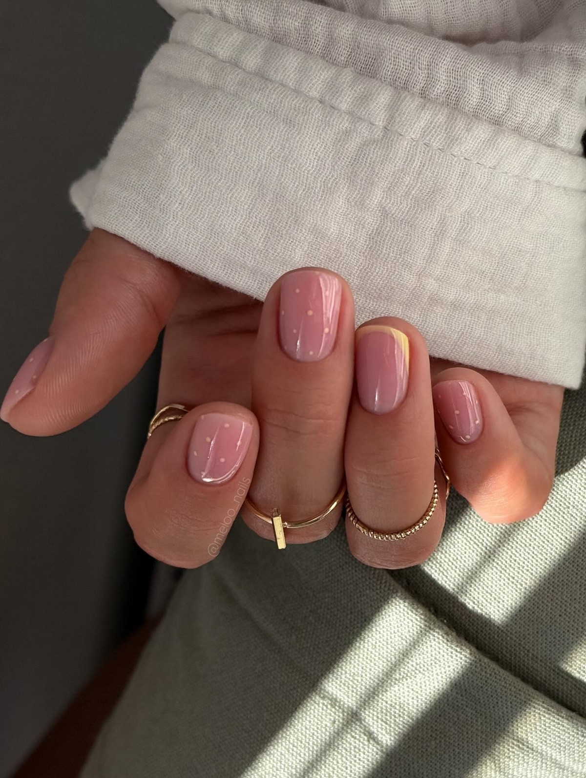 Розовый маникюр весны 2026: оттенки в тренде