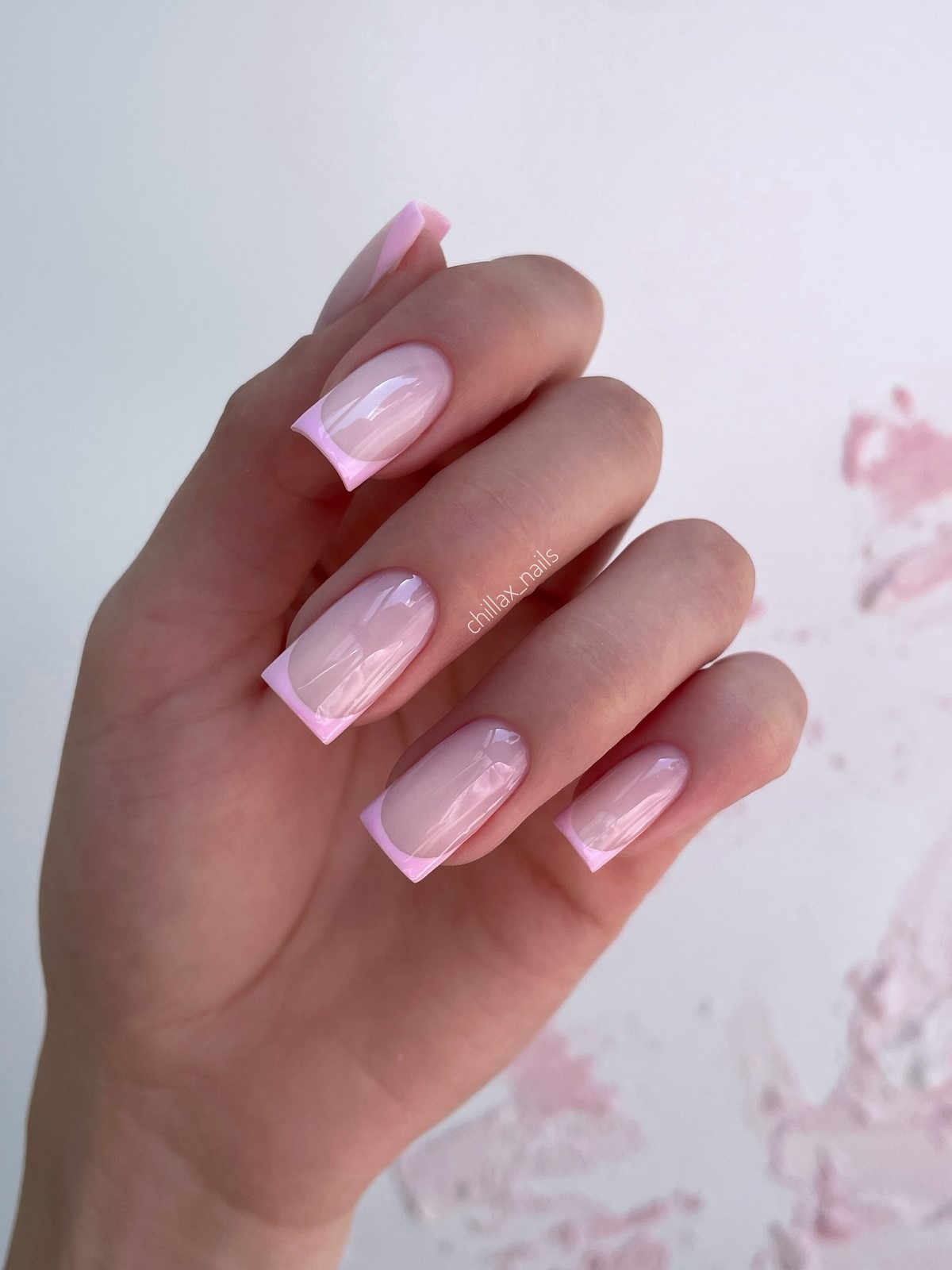 Розовый маникюр весны 2026: оттенки в тренде