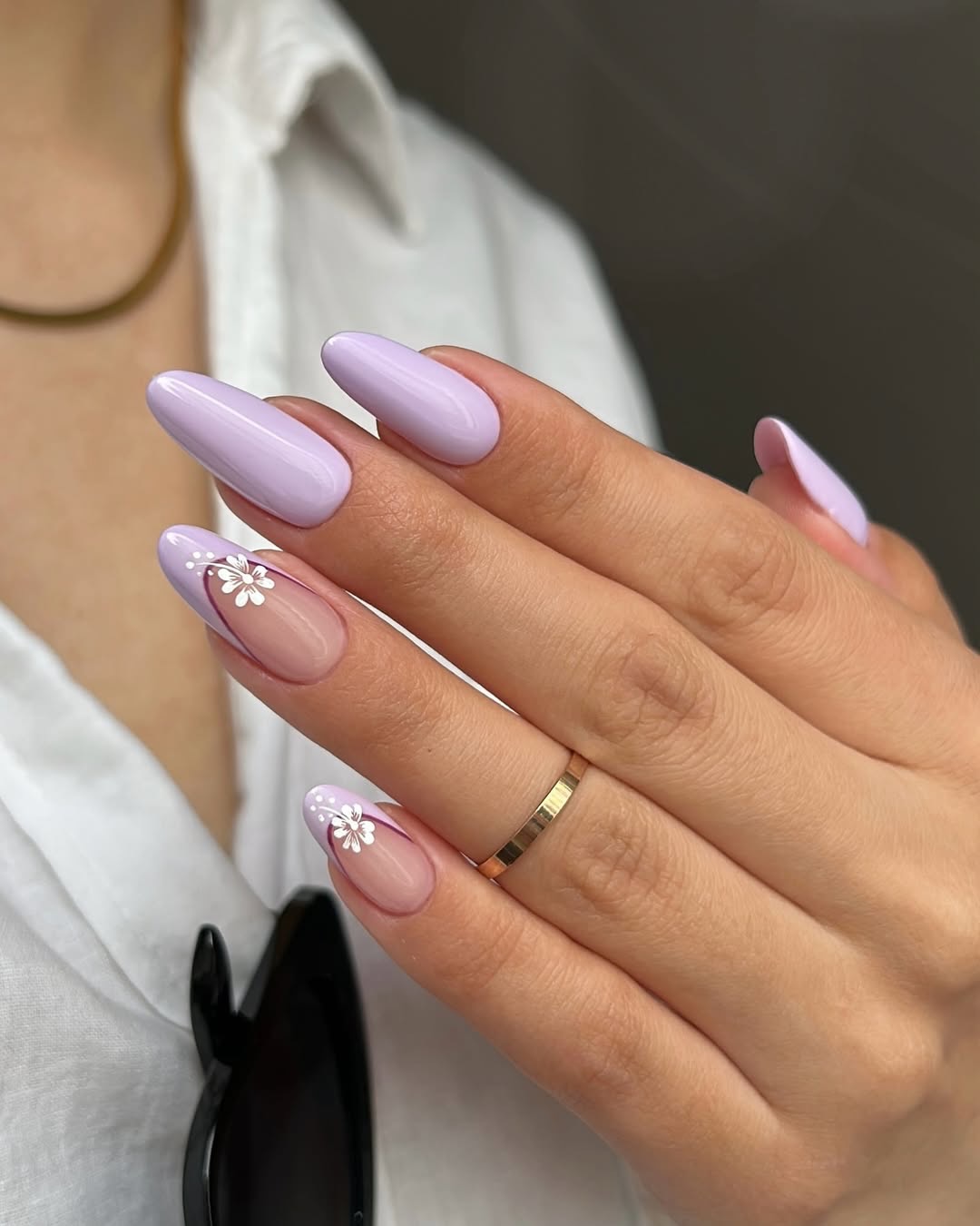 Цветочный маникюр возвращается: самые свежие идеи весны