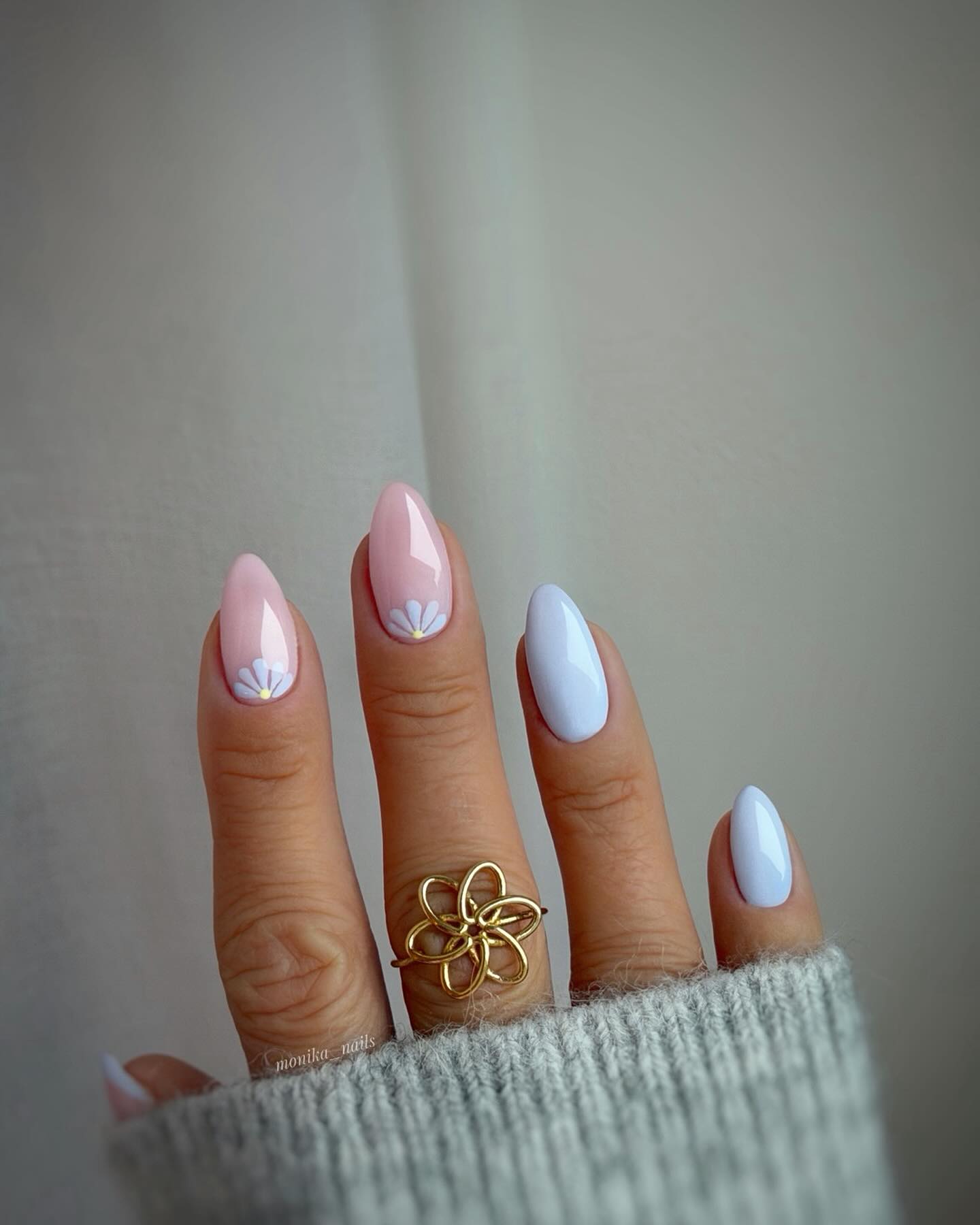 Цветочный маникюр возвращается: самые свежие идеи весны