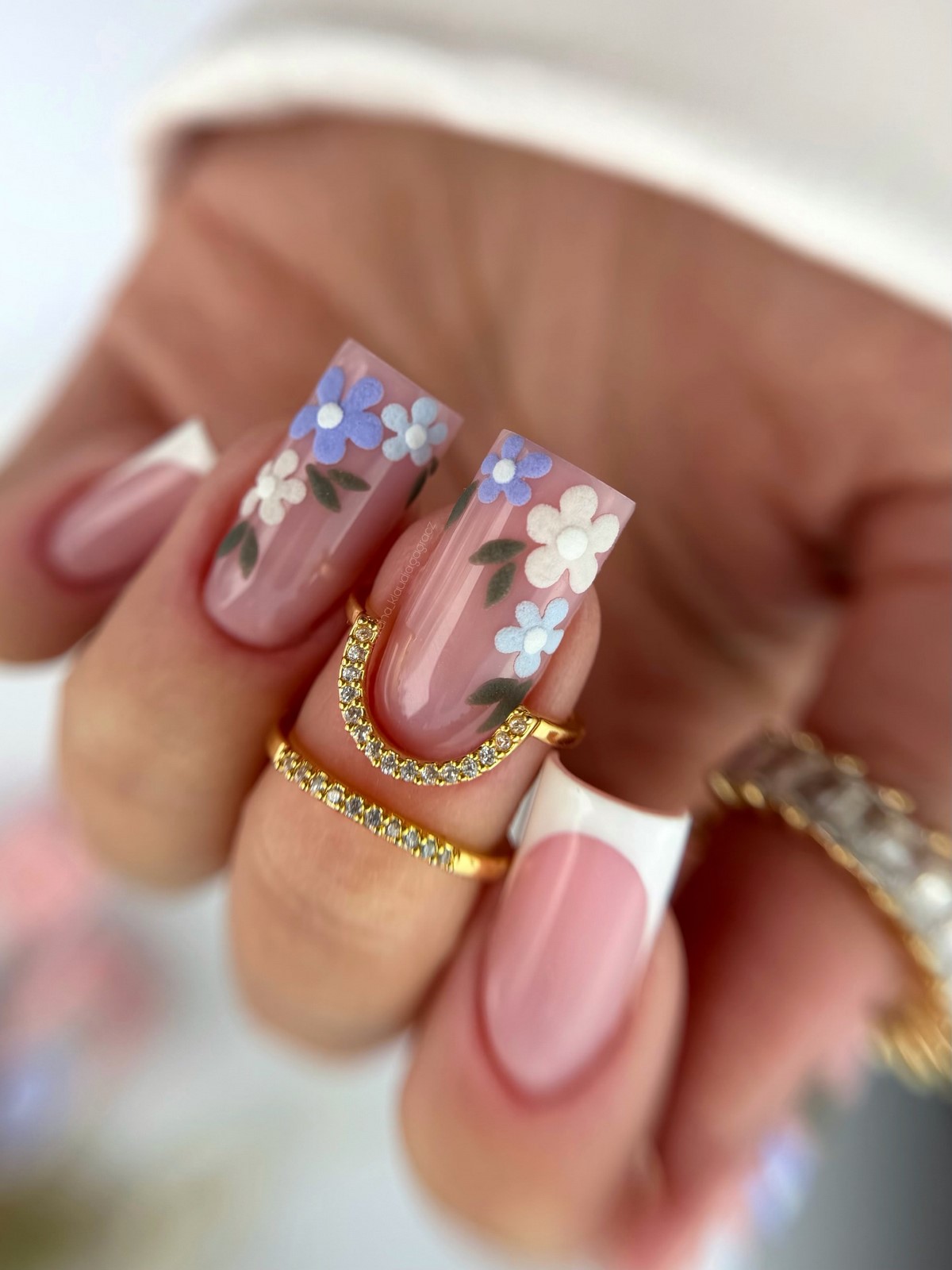 Френч 2026: весенние новинки вместо классического варианта