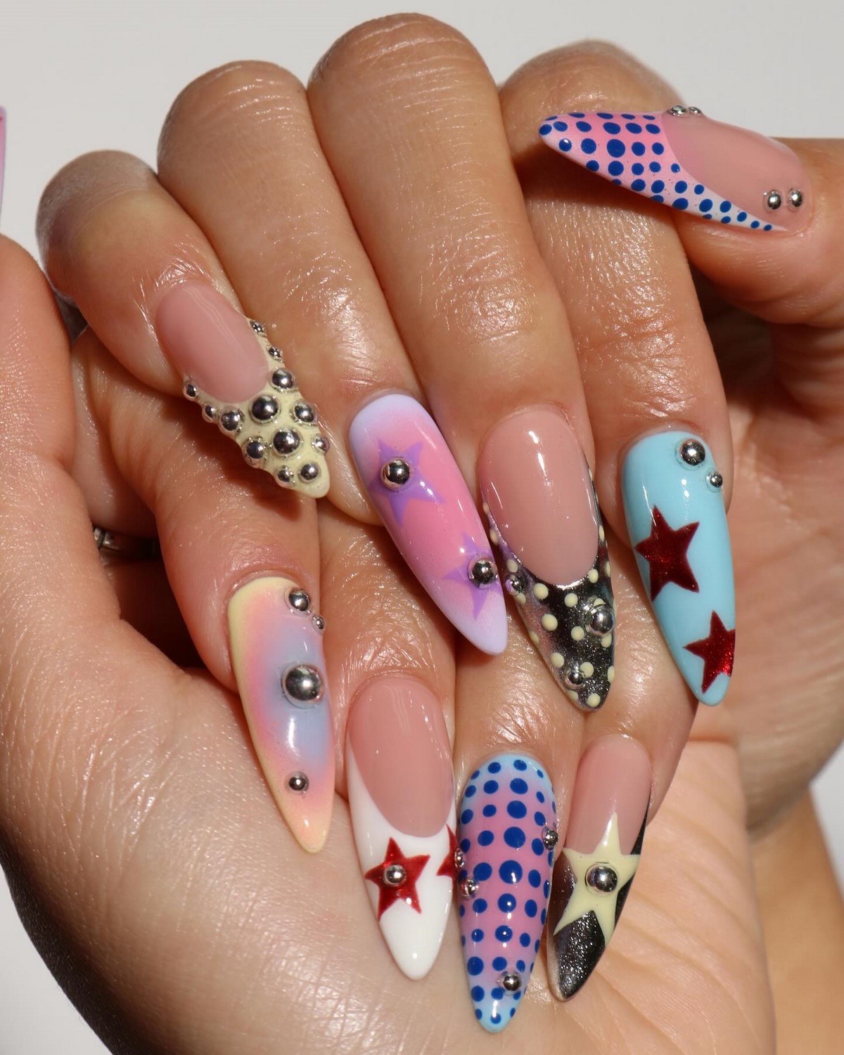 Френч 2026: весенние новинки вместо классического варианта