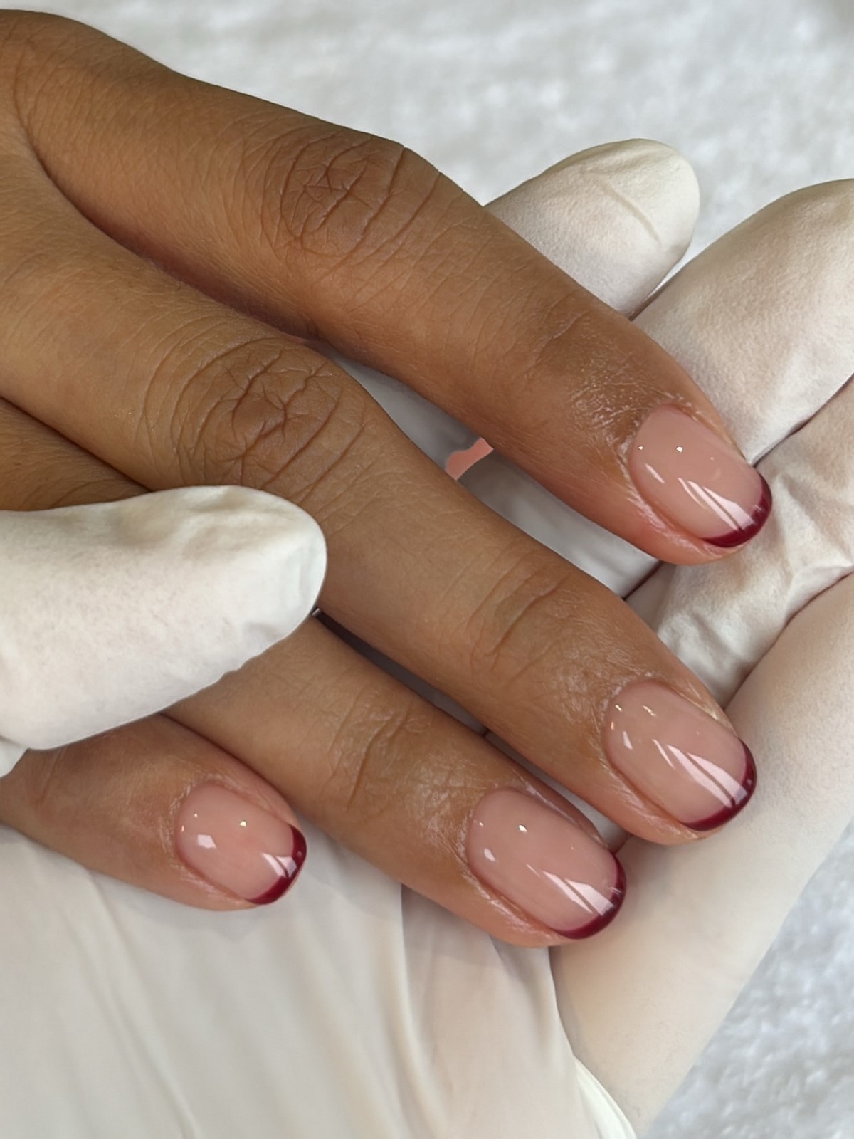 Весенний френч на апрель 2026: какой вариант действительно стоит выбрать