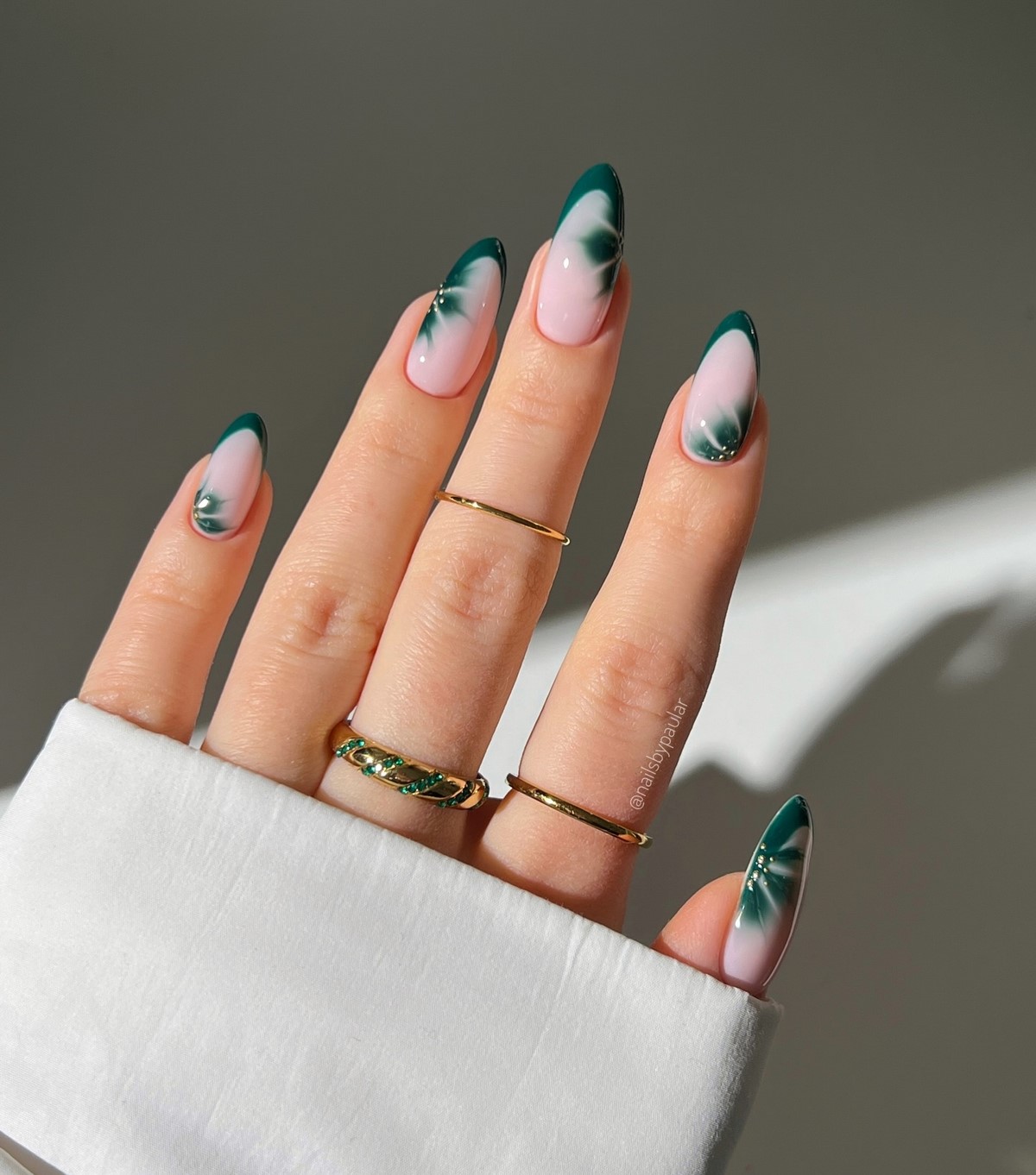 Весенний френч на апрель 2026: какой вариант действительно стоит выбрать