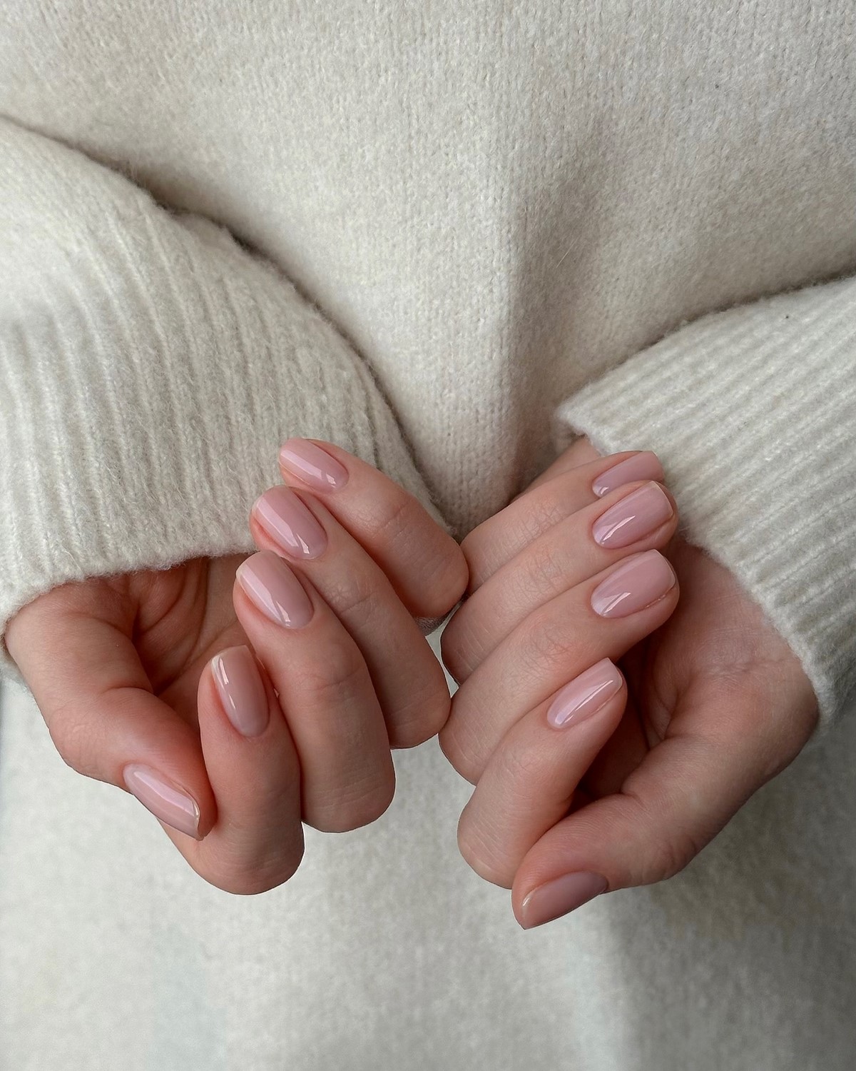 Маникюр, который подходит всем: 5 вариантов для аккуратного вида