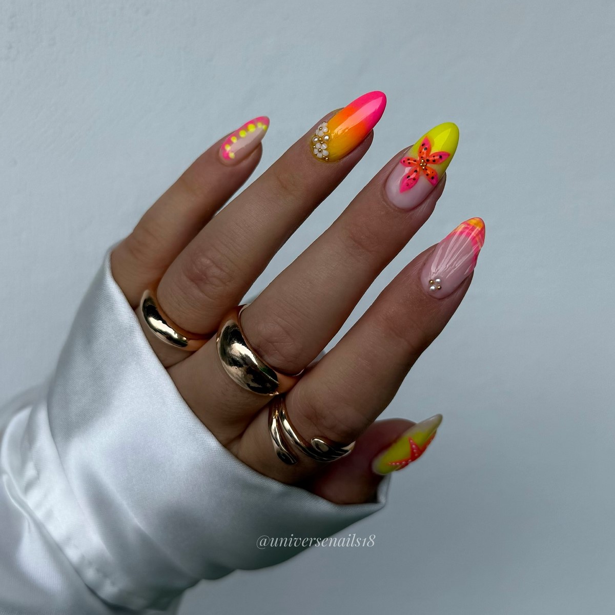 Маникюр, который выглядит дешево: 5 дизайнов, которые портят даже дорогой образ