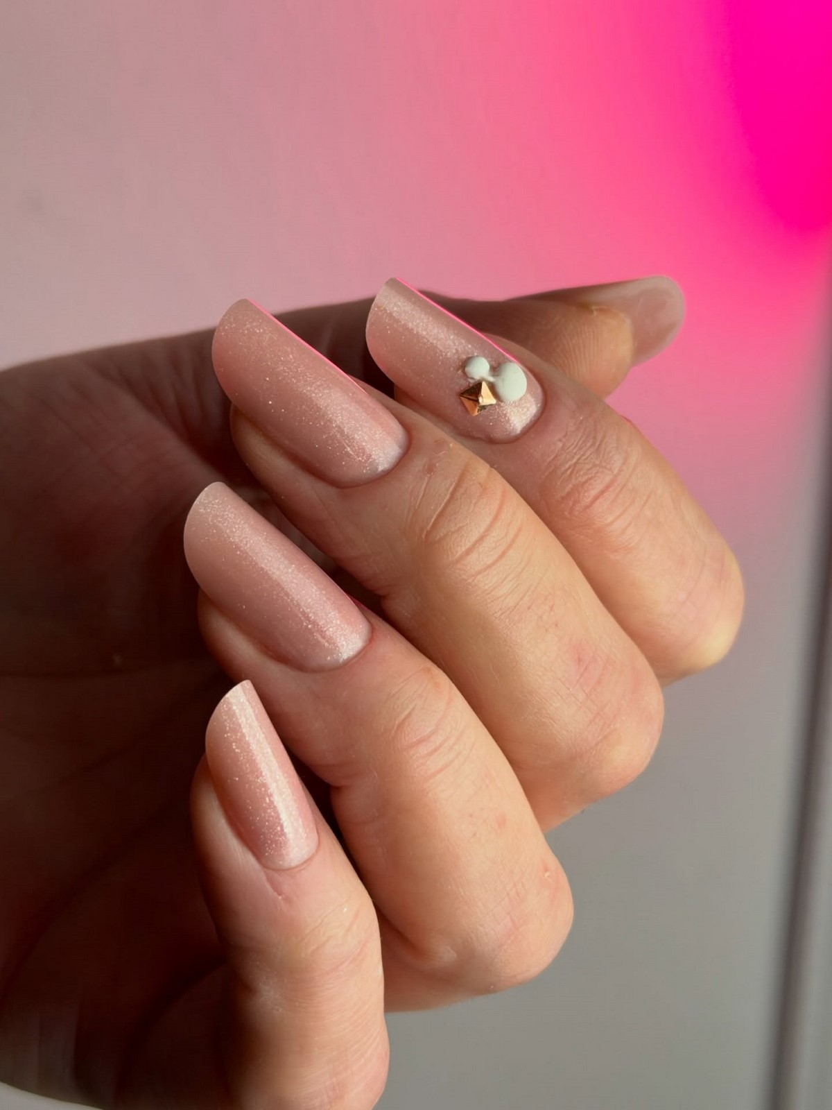 Маникюр, который сразу притягивает внимание: 20 идей