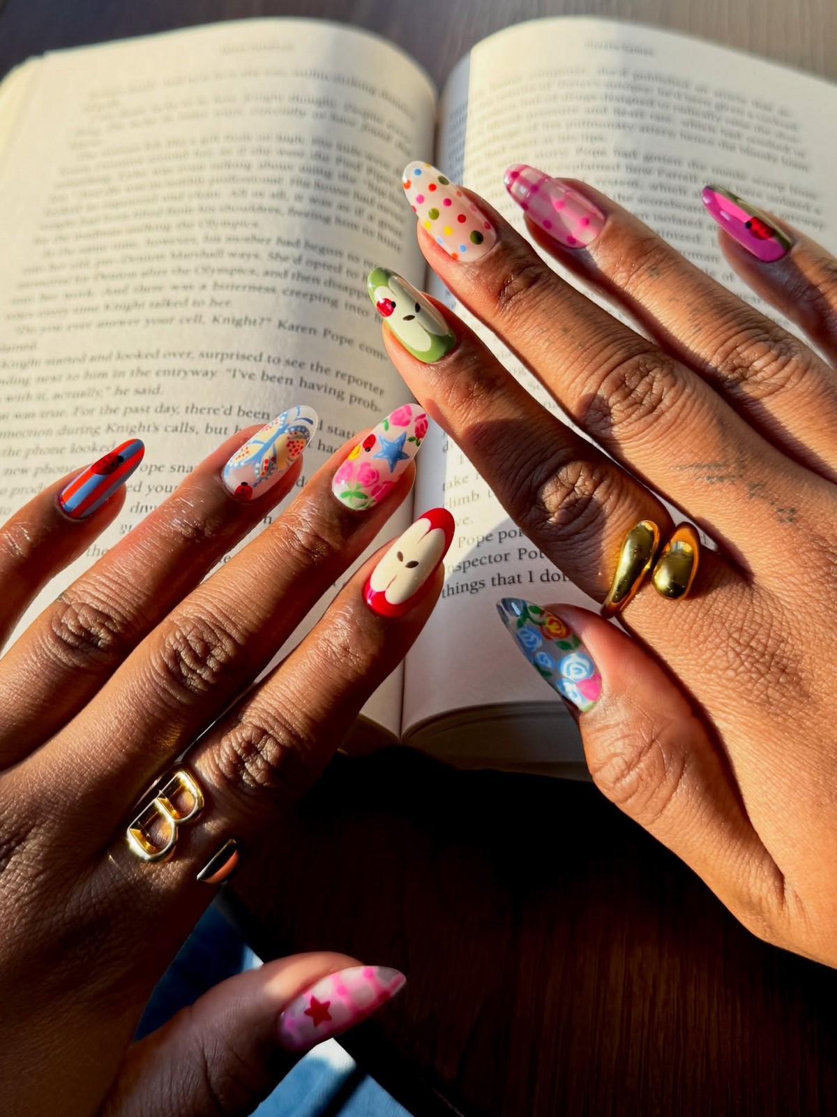 Маникюр, который выглядит дешево: 5 дизайнов, которые портят даже дорогой образ