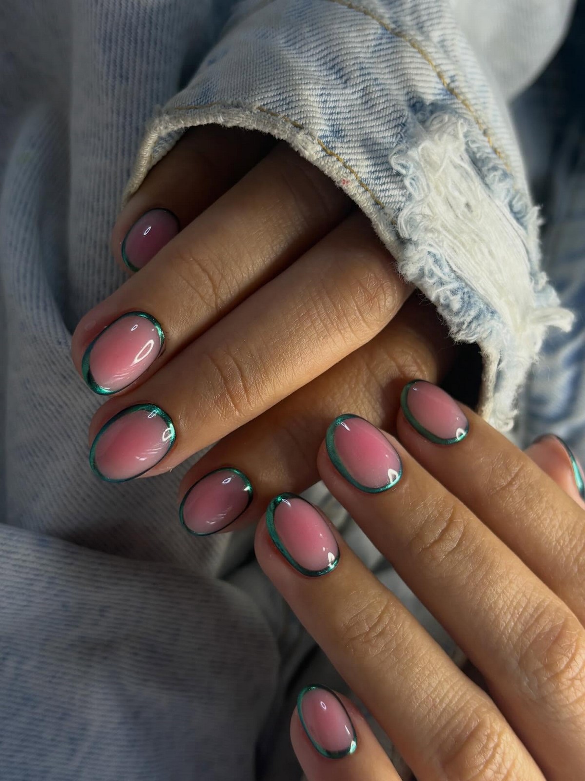 Короткие или длинные ногти: какой вариант смотрится лучше