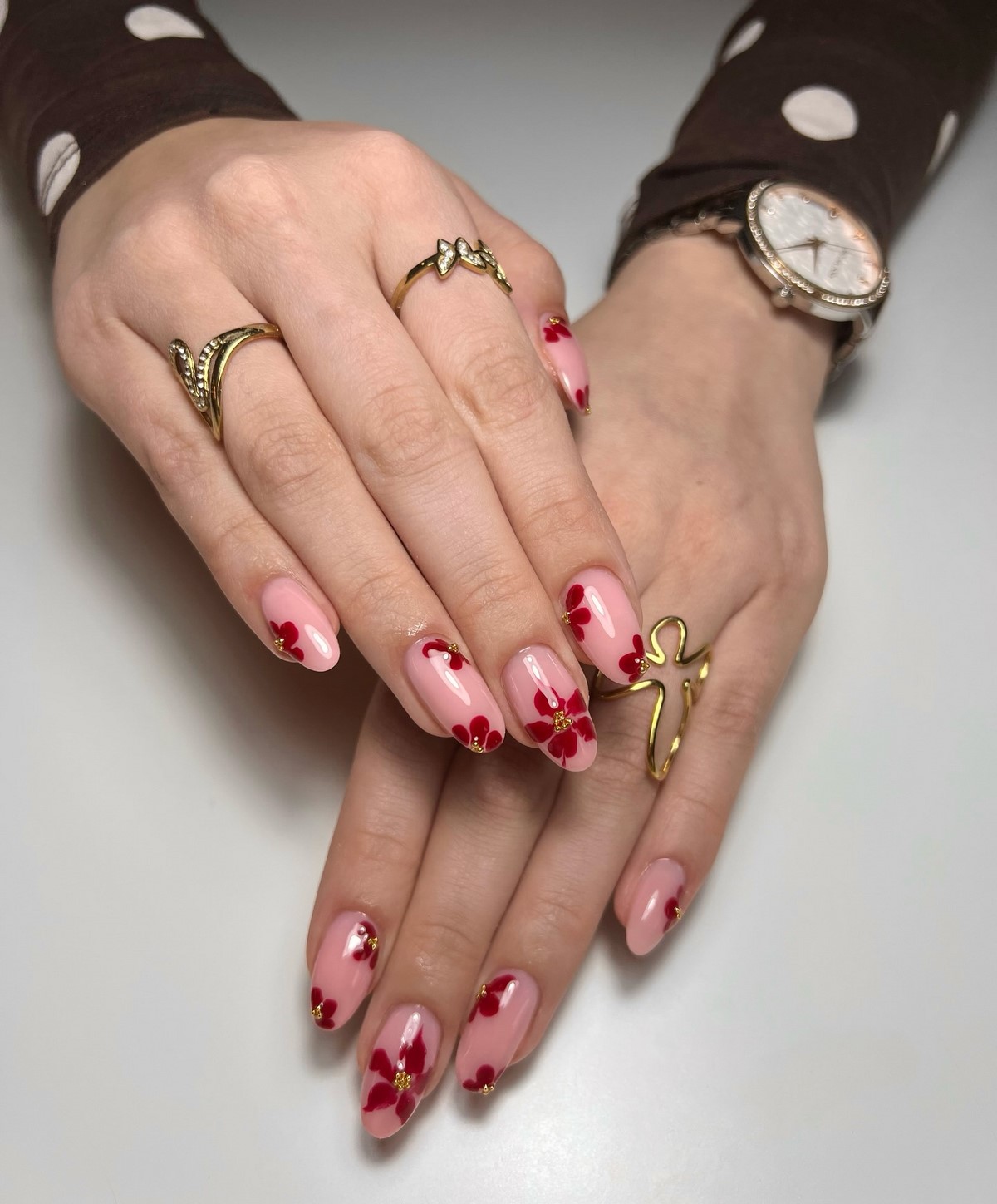 Короткие или длинные ногти: какой вариант смотрится лучше