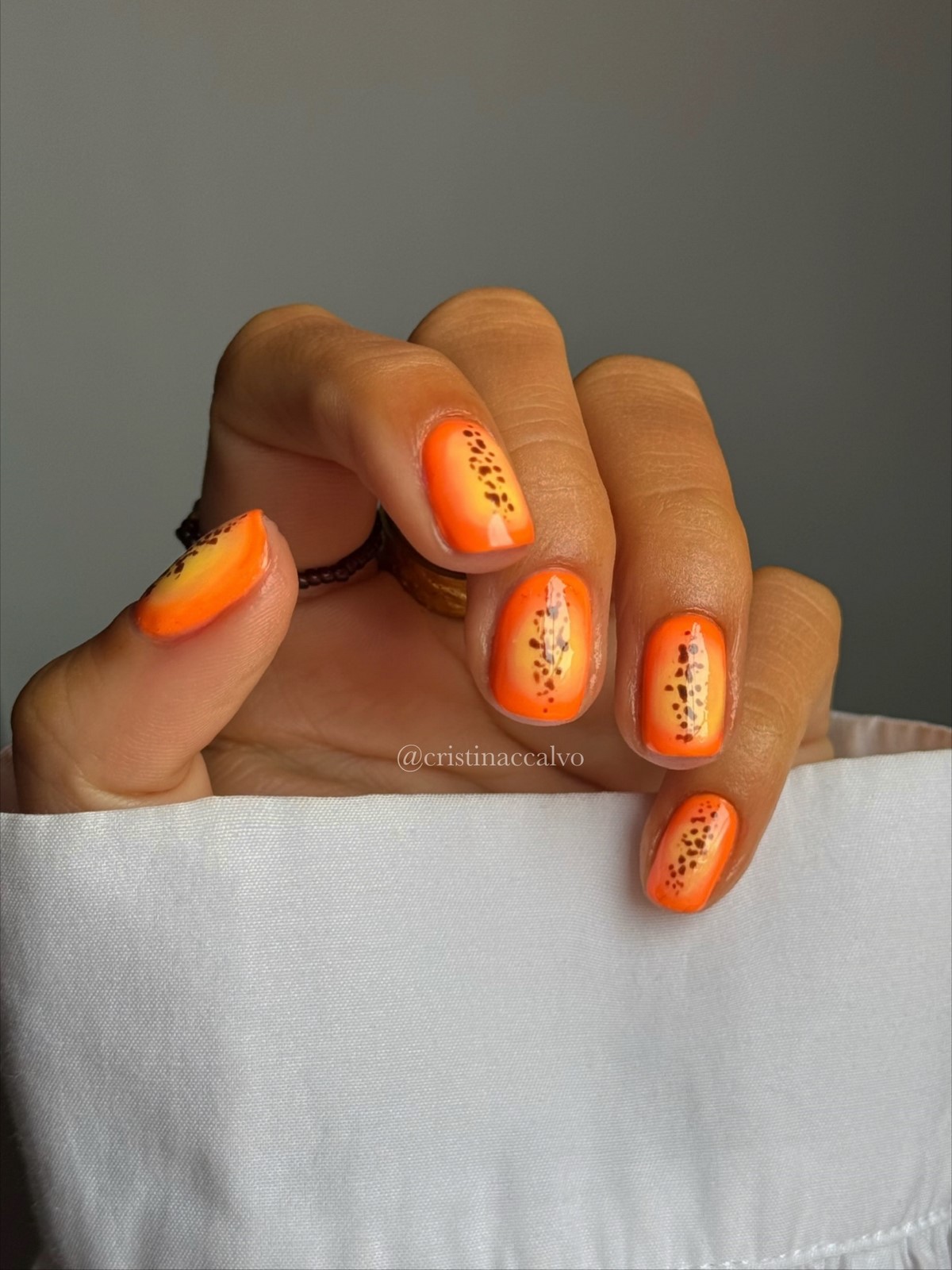 Короткие или длинные ногти: какой вариант смотрится лучше