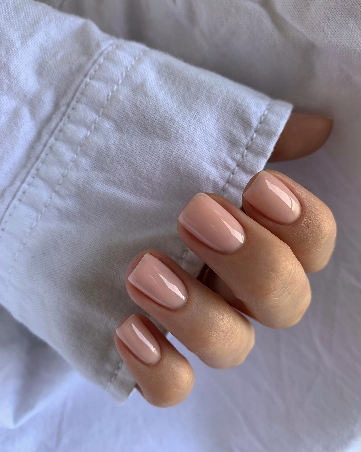 Маникюр, который подходит всем: 5 вариантов для аккуратного вида