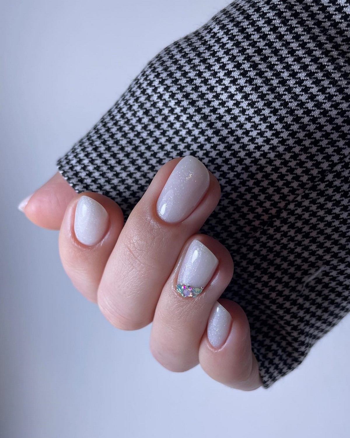 Маникюр, который подходит всем: 5 вариантов для аккуратного вида