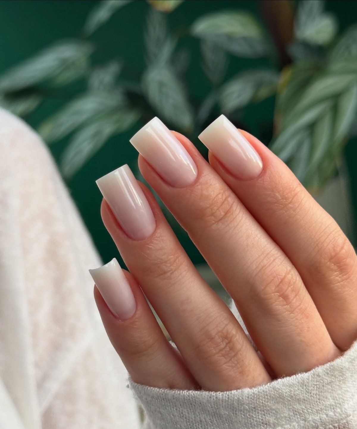 Маникюр, который подходит всем: 5 вариантов для аккуратного вида