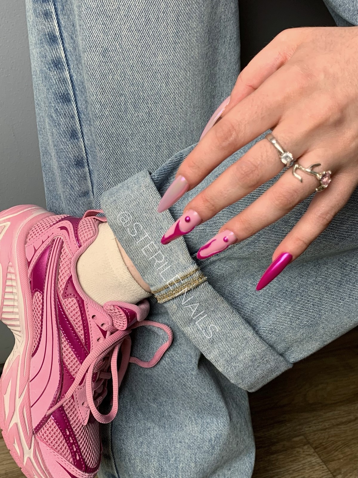 Маникюр, который выглядит дешево: 5 дизайнов, которые портят даже дорогой образ